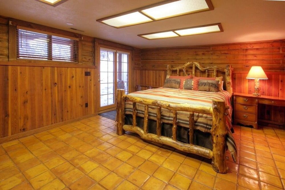 Log Cabin On The Stream Sundance Exterior photo