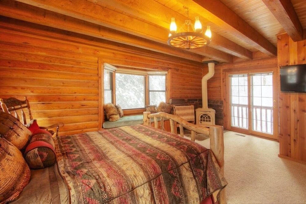 Log Cabin On The Stream Sundance Exterior photo